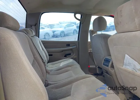 2004 Chevrolet Silverado 2500Hd Ls z USA, uszkodzony, nr VIN 1GCHK23U14F213890